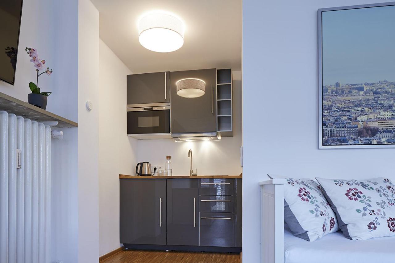 Nonstop Hotel Augsburg - Ubernacht - Hostelhotelhome Eksteriør bilde