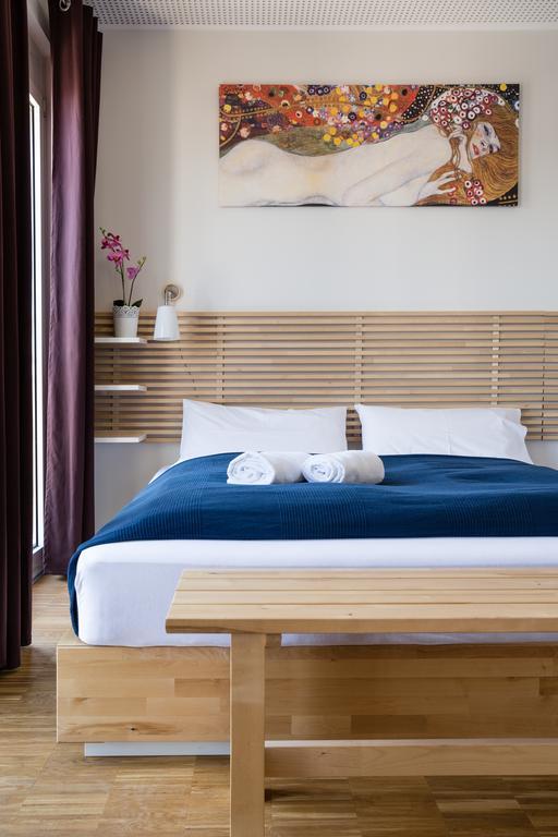 Nonstop Hotel Augsburg - Ubernacht - Hostelhotelhome Eksteriør bilde