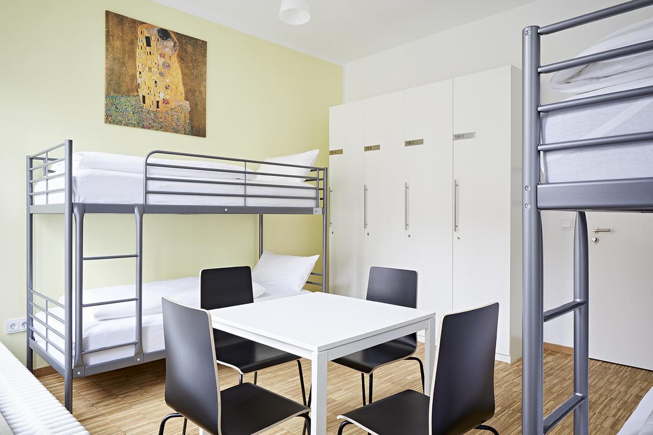 Nonstop Hotel Augsburg - Ubernacht - Hostelhotelhome Eksteriør bilde