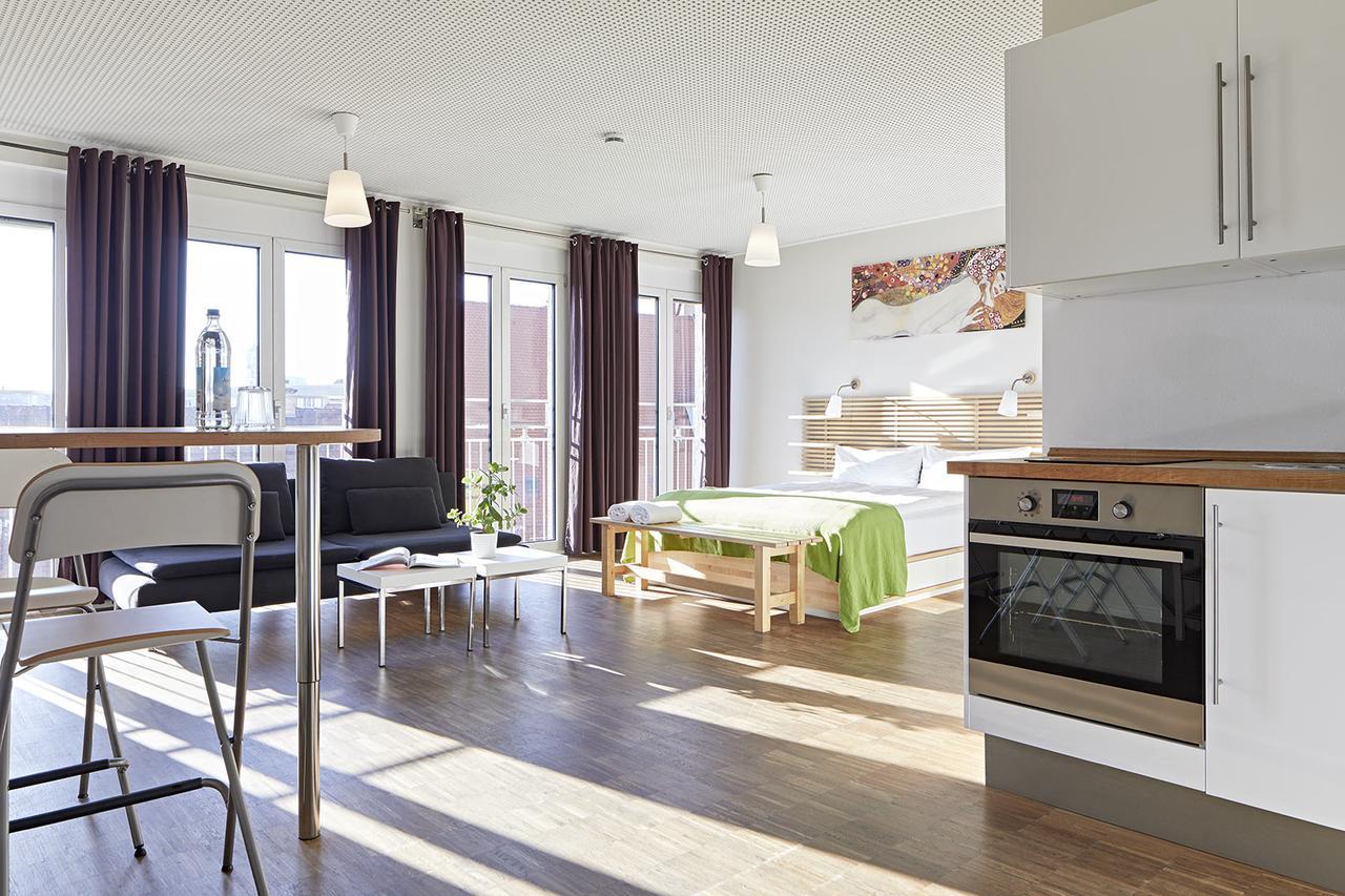 Nonstop Hotel Augsburg - Ubernacht - Hostelhotelhome Eksteriør bilde