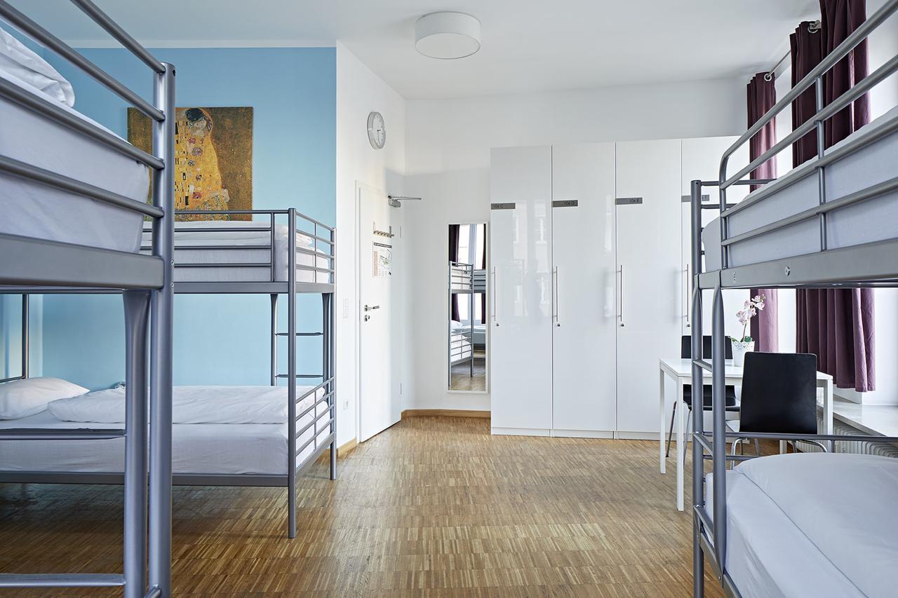Nonstop Hotel Augsburg - Ubernacht - Hostelhotelhome Eksteriør bilde