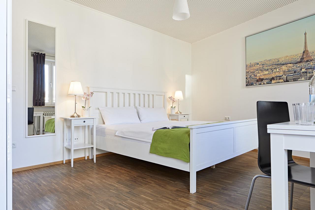 Nonstop Hotel Augsburg - Ubernacht - Hostelhotelhome Eksteriør bilde